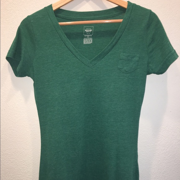 Target mossimo brand boyfriend tee with pocket