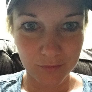 Meet your Posher, Leah