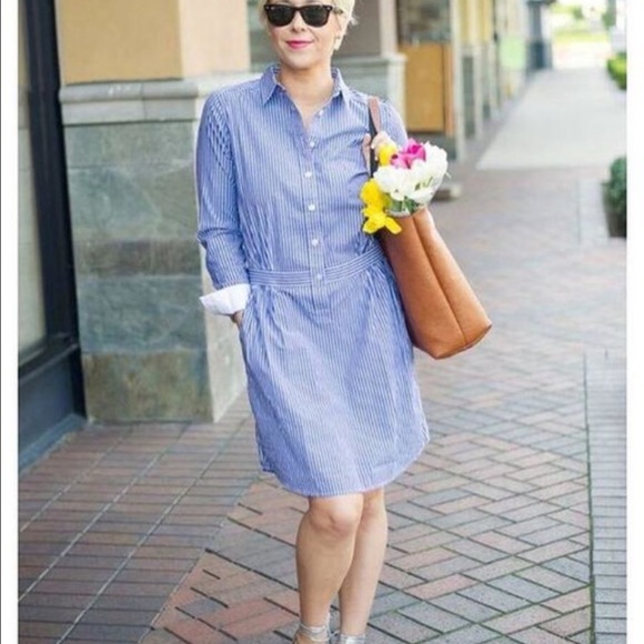 Shirt dress