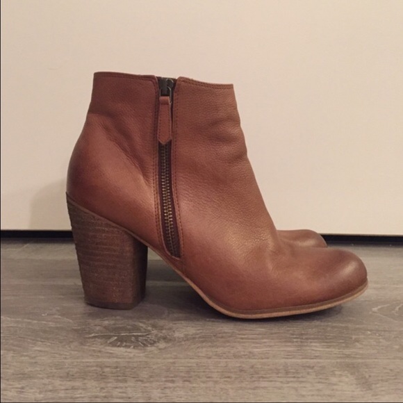 BP Trolley Boots