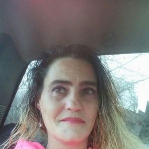 Meet your Posher, Lacey