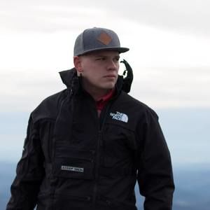 Meet your Posher, Adam