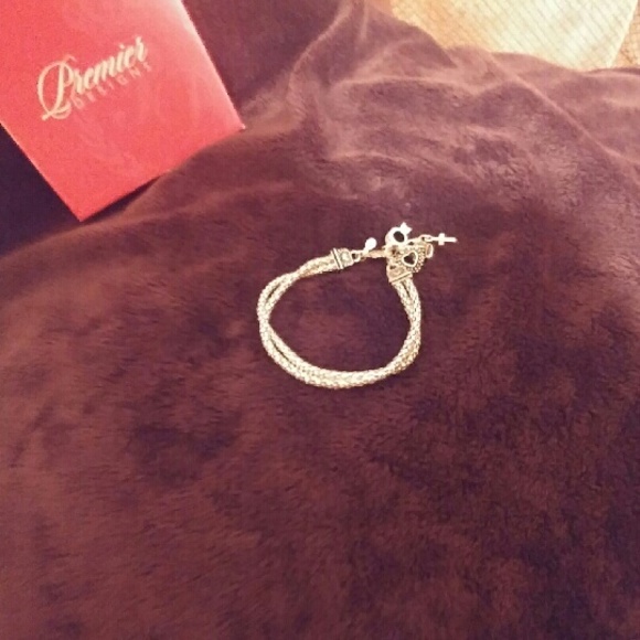 New Premier Designs Jewelry Silver Dangle Bracelet