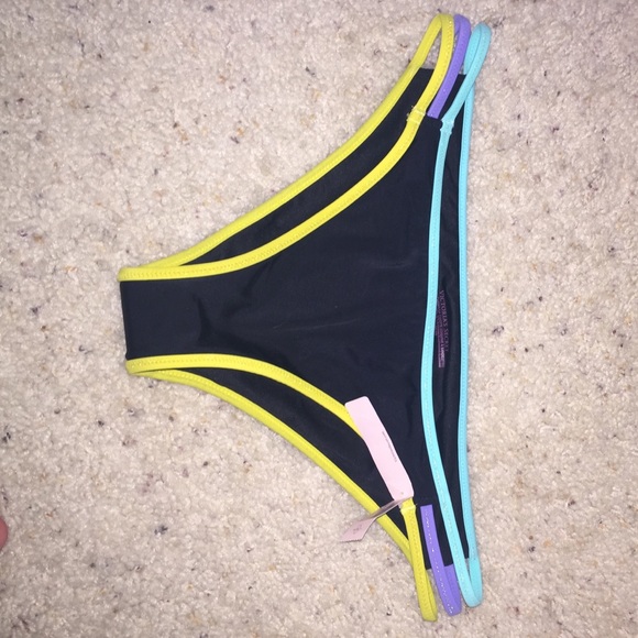 Strappy cheeky bottoms! NEVER WORN