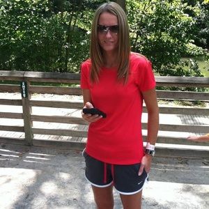 Meet your Posher, Yolanda