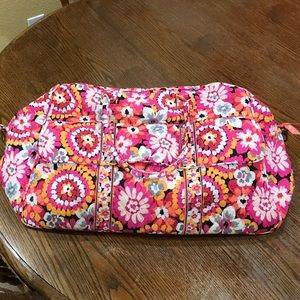 Vera Bradley Grand Traveler in Pixie Blooms