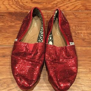 Red "Dorothy" Glitter Toms
