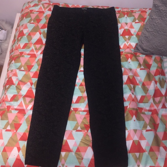 PATTERNED CELEBRITY PINK SKINNY JEANS