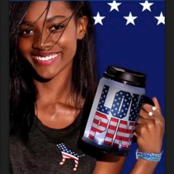 New VS PINK AMERICA LIGHT UP CHUG MUG W/FREE GIFT