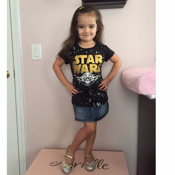 Black and Gold Kids Star Wars T-Shirt - Picture 4 of 5