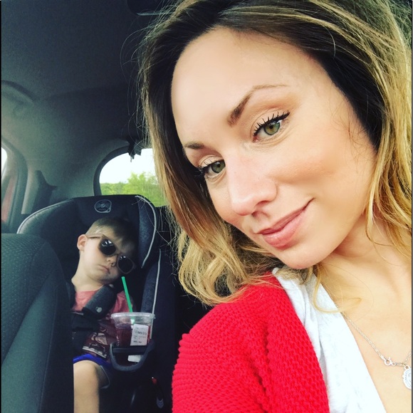 Meet your Posher, Chantalle - Picture 2 of 6