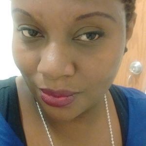 Meet your Posher, Ingrid