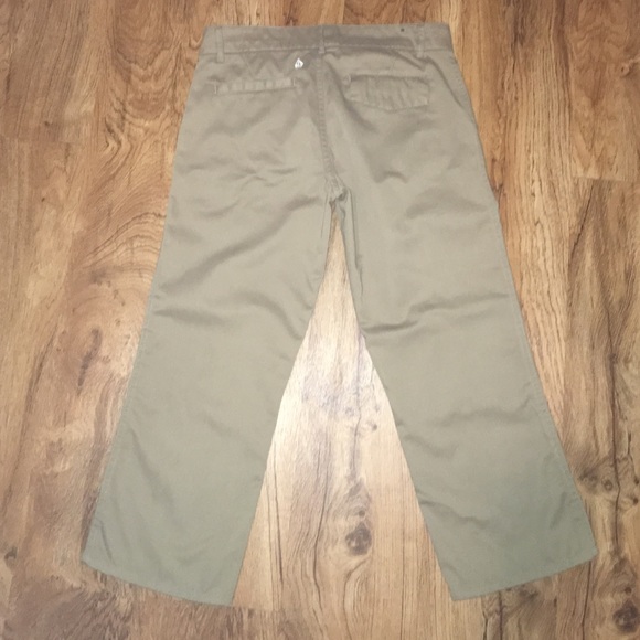 Volcom Crop Khaki Pants Like New - Picture 4 of 4