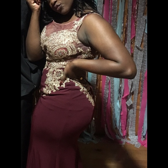 Burgundy Prom Dress - Picture 2 of 4