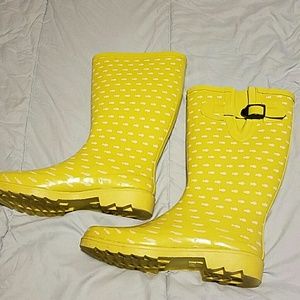 Rain boots