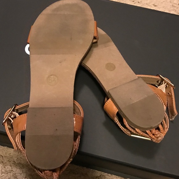 Candies Sandals, size 6.5 - Picture 4 of 4