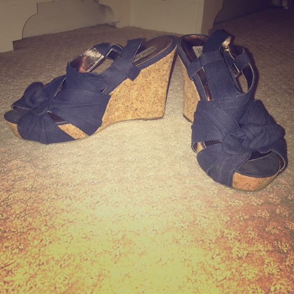 Steve Madden wedges