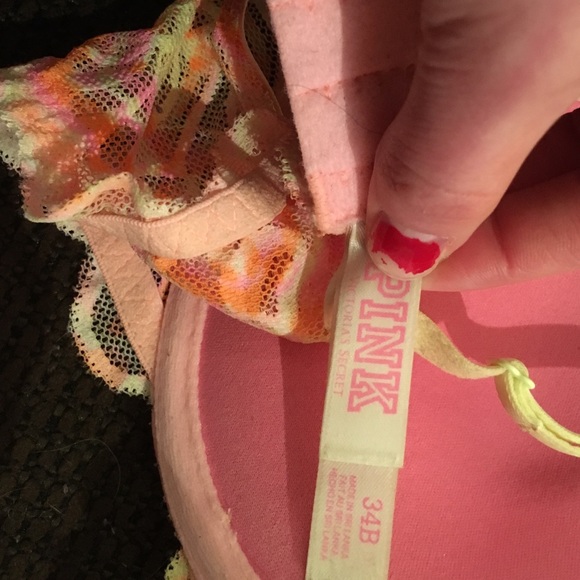 PINK bra - Picture 3 of 4