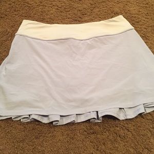 Lulu Lemon tennis skirt. Size 6. Perfect condition