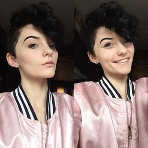 Meet your Posher, Cass