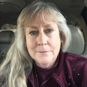 Meet your Posher, Georgia