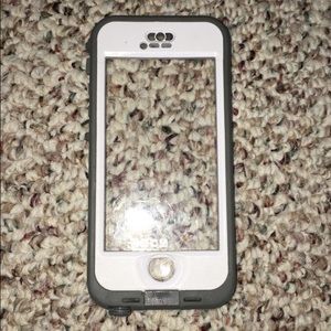Life proof  iphone 5s case