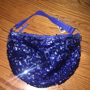 Reversible sequin purse