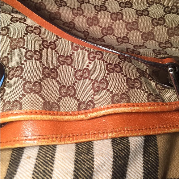 🔥SOLD🔥Gucci Bucket Bag - Picture 5 of 8