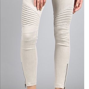 ❌SOLD❌Moto jegging with ankle zip