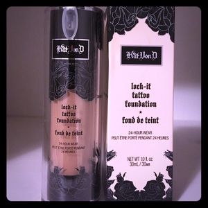NEW! Kat Von D Lock-it Tattoo Foundation 54 Medium