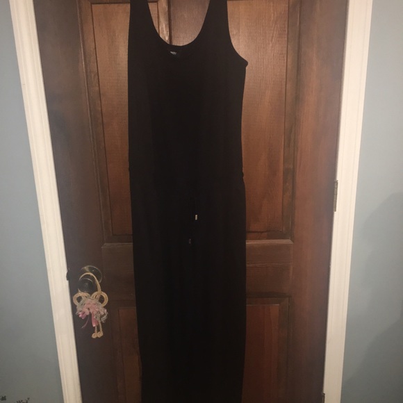 LAST CHANCE! Black one piece jumper