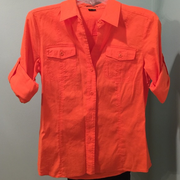 Fold over sleeves shirt