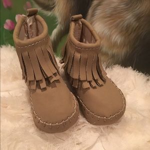 Old Navy Baby Tan Fringe Bootie 0-3 Months
