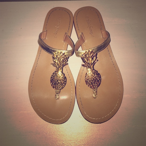 Lilly Pulitzer for Target Pineapple Sandals 🍍