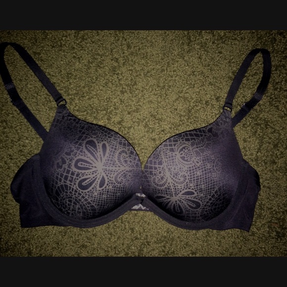 xxxSOLDxxx  Victoria's Secret Push Up Bra