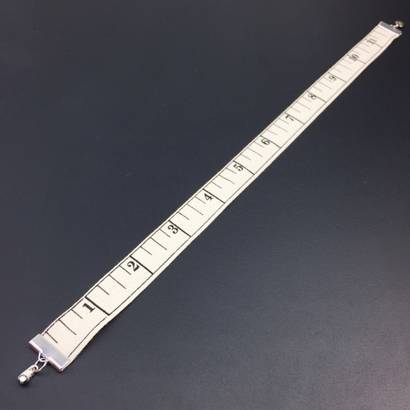 •HP!• Pro-Posher Tape Measure Wrap Bracelet - Picture 2 of 5