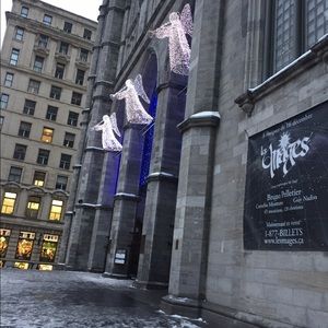 Meet your Posher, Dominique