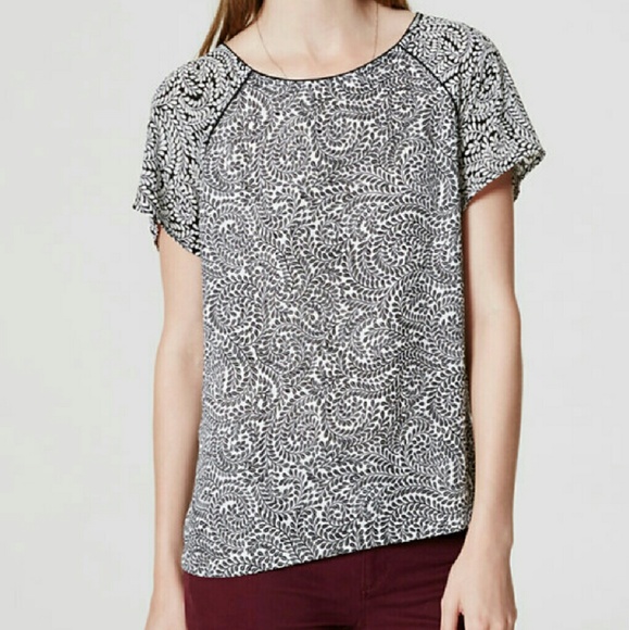 Loft* Ragland sleeves top
