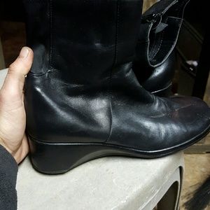 Liz claiborne boots