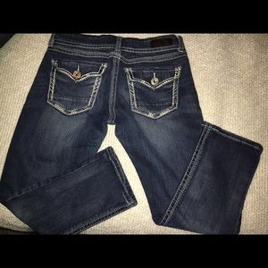 Daytrip cropped jeans from The Buckle.