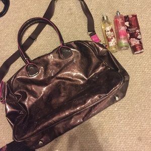 Bath and body overnight bag and bundle