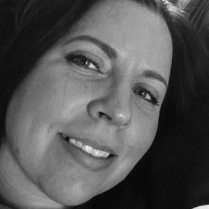 Meet your Posher, Hilery