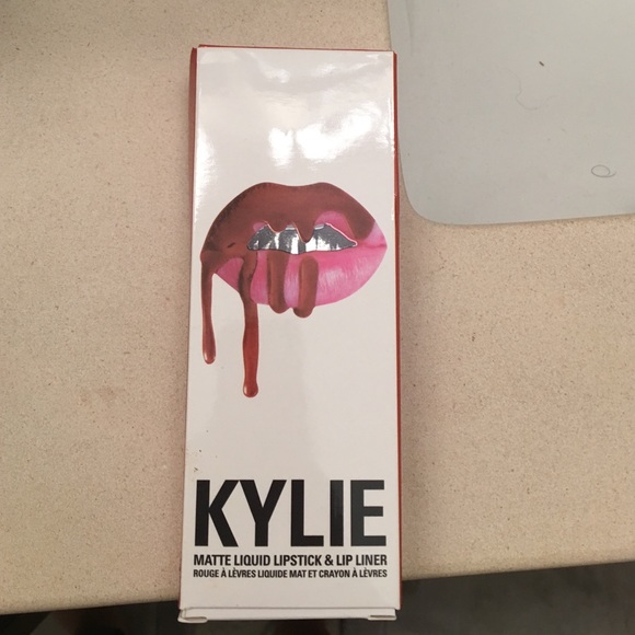 Kylie K Lip Kit. Dolce K. AUTHENTIC. NEVER USED