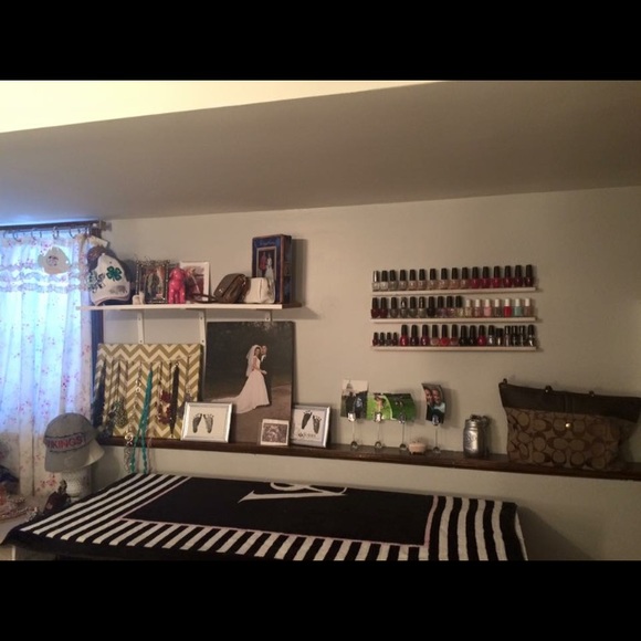 Meet your Posher, Dawn - Picture 6 of 6