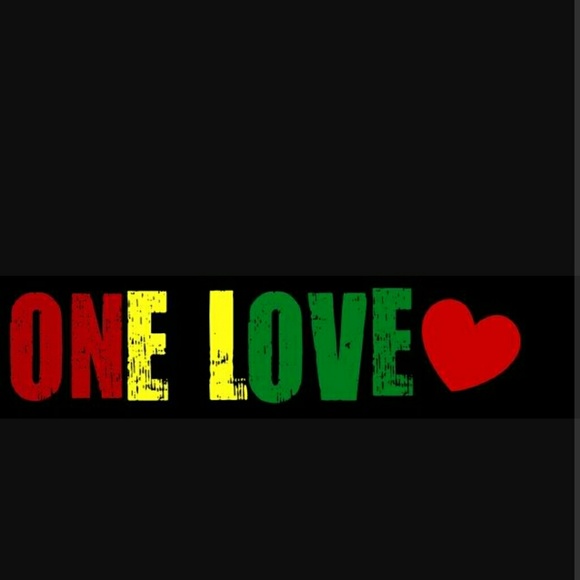 Share Posh Love 😘💚💛❤ - Picture 3 of 3