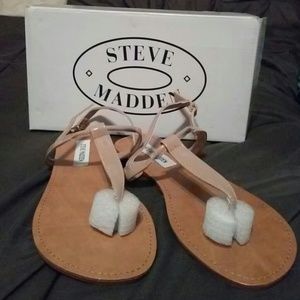 New Steve Madden P/Debbi sandals 8 1/2