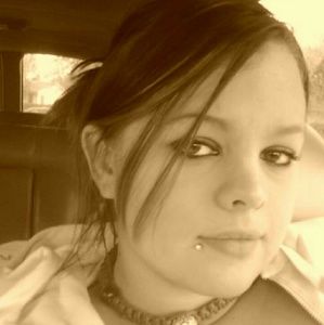 Meet your Posher, Katelyn
