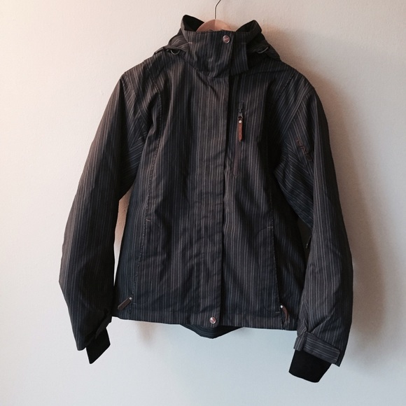 Grey striped ski jacket