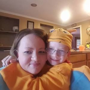 Meet your Posher, Lisa