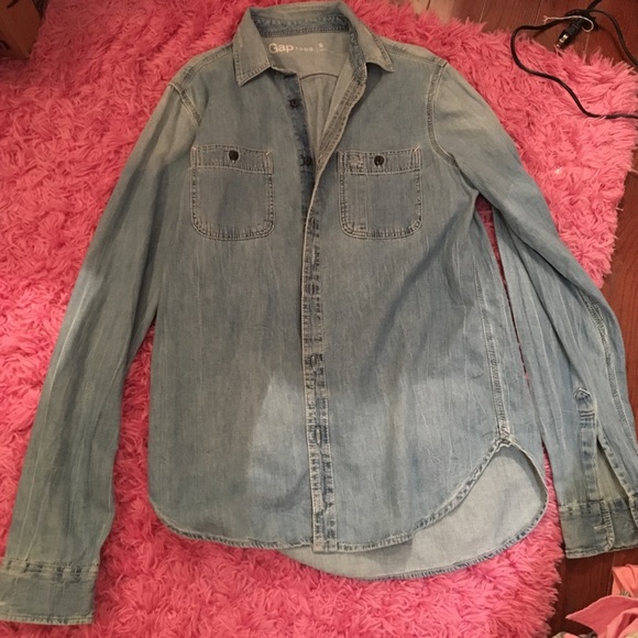 Denim shirt - Picture 1 of 2